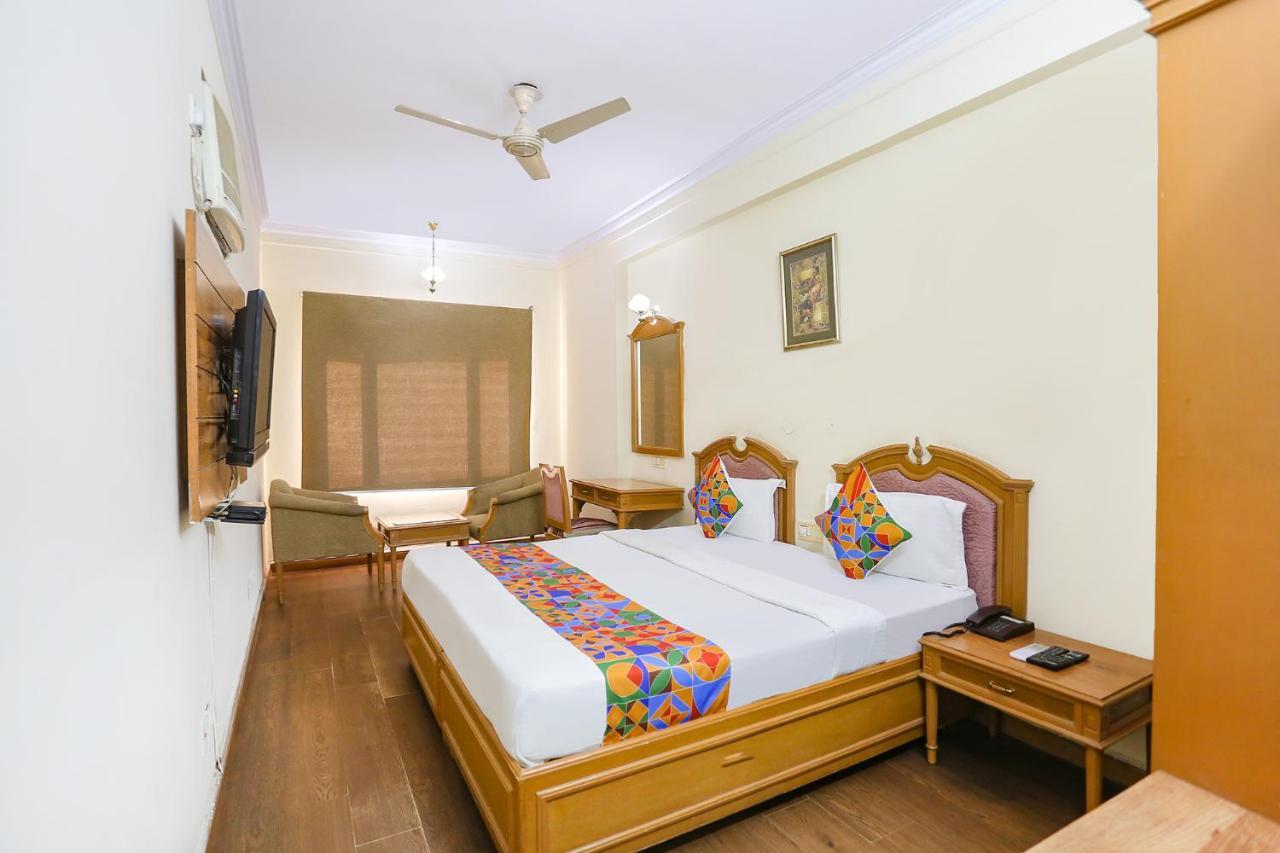 Fabhotel Altus Gurgaon Exterior foto